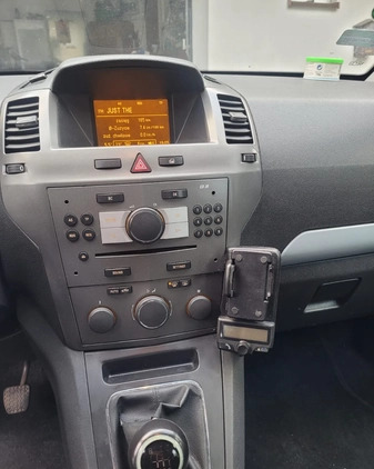 Opel Zafira cena 8900 przebieg: 358000, rok produkcji 2008 z Paczków małe 301